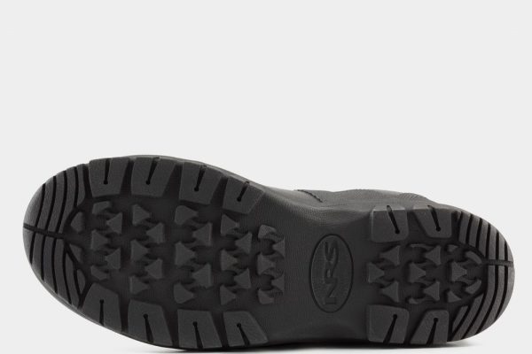 30037_02_Black_na_Sole_032122_1000x1000