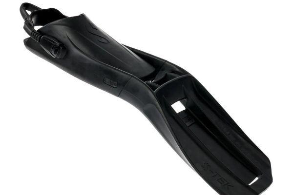 S-Tek Fin (2)
