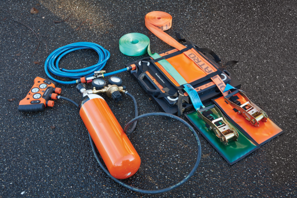 _Tank Sealing System HLS 12, Presure reducer PRV 12 (J), Lifting Bag HLB 16, Control Unit HDC 12 (J)_96dpi_1280x853px_2_NR-18334
